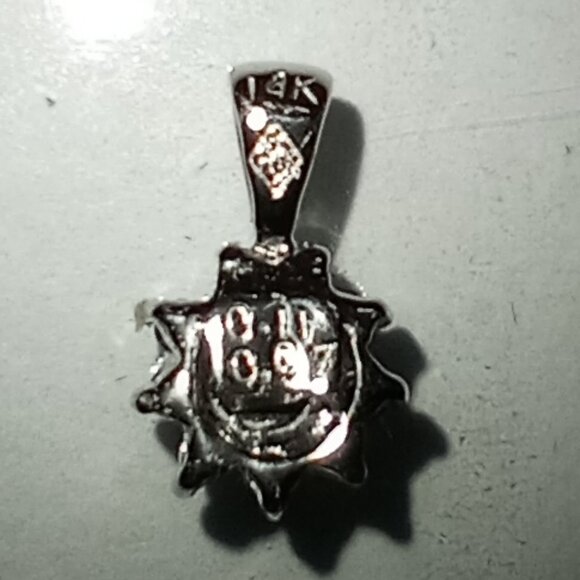 14Kt White Gold Blue & White Diamond Star Pendant - Picture 4 of 4